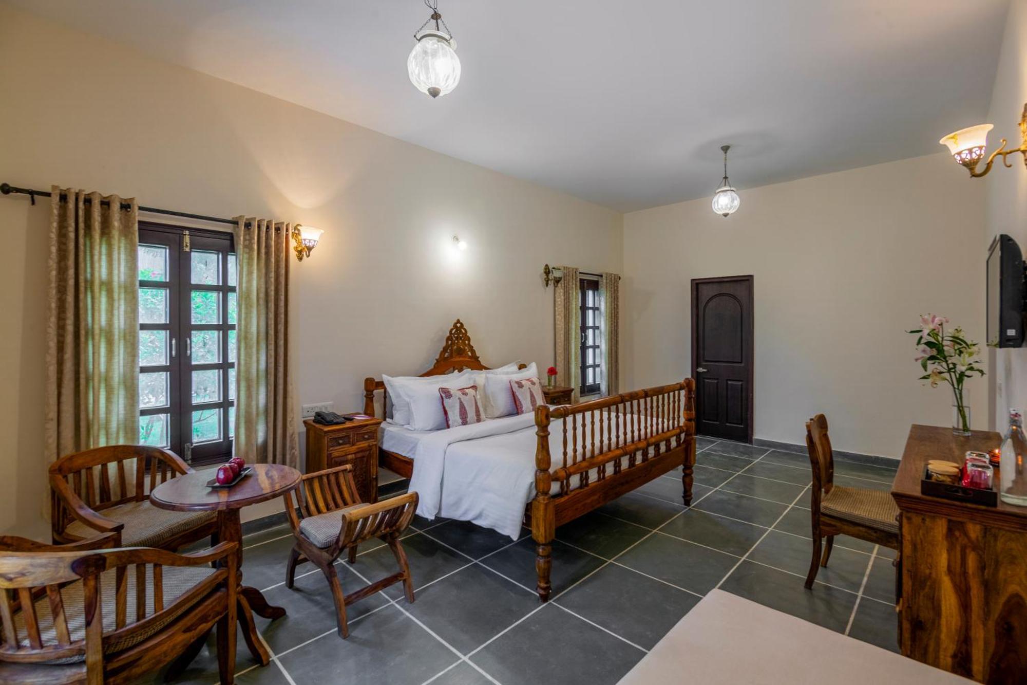 Sterling Aravalli Udaipur Buitenkant foto
