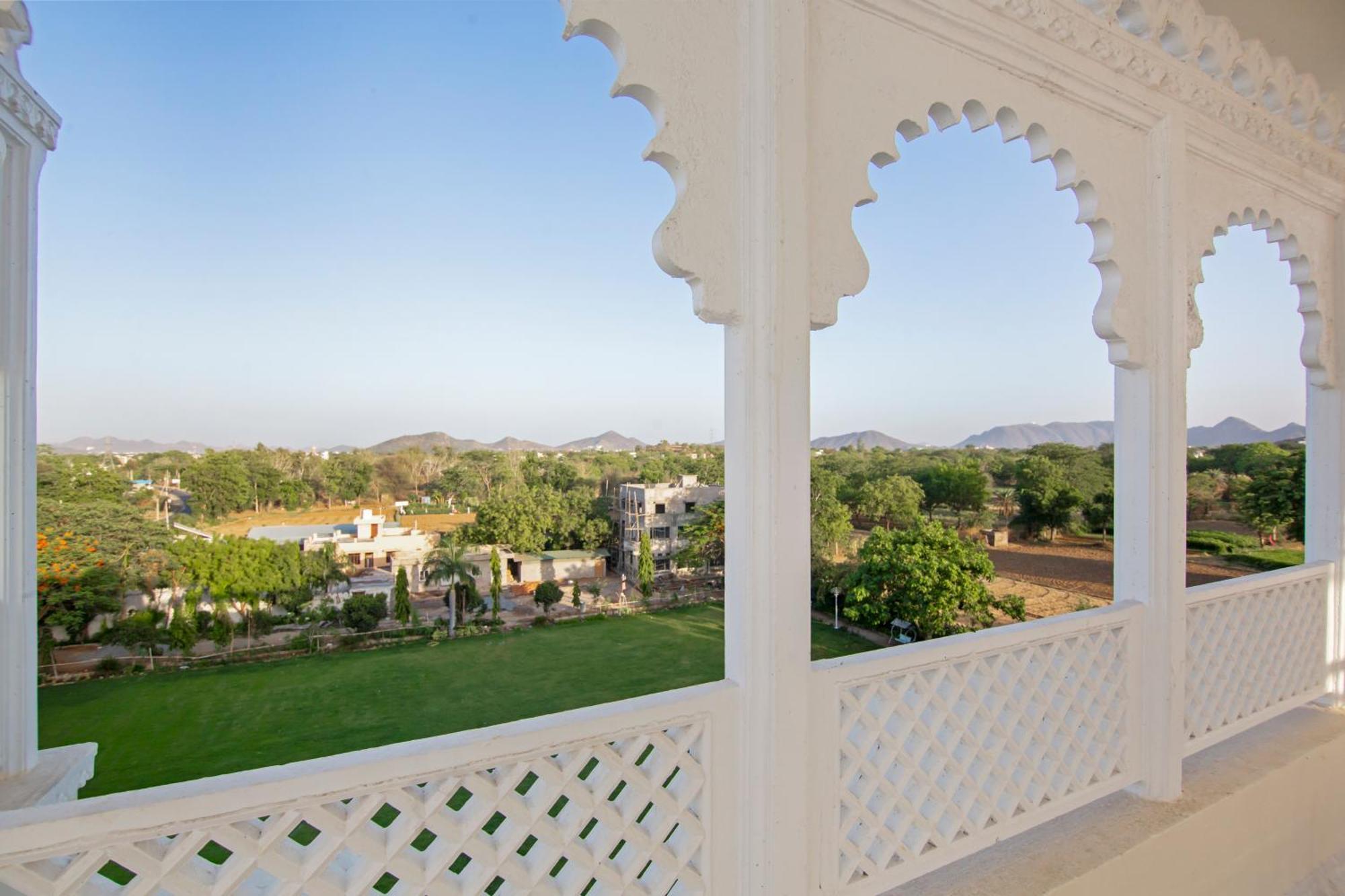 Sterling Aravalli Udaipur Buitenkant foto