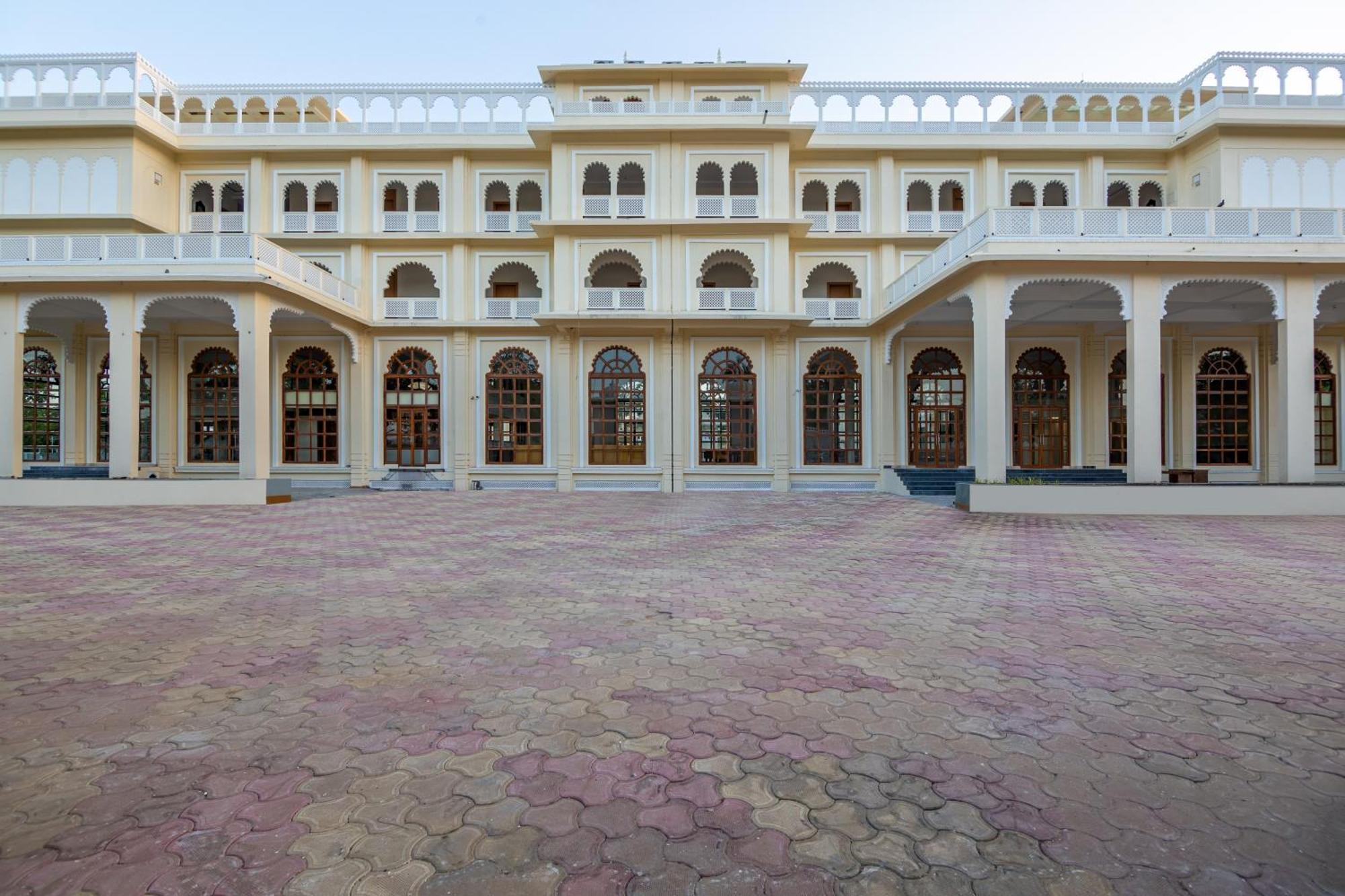 Sterling Aravalli Udaipur Buitenkant foto