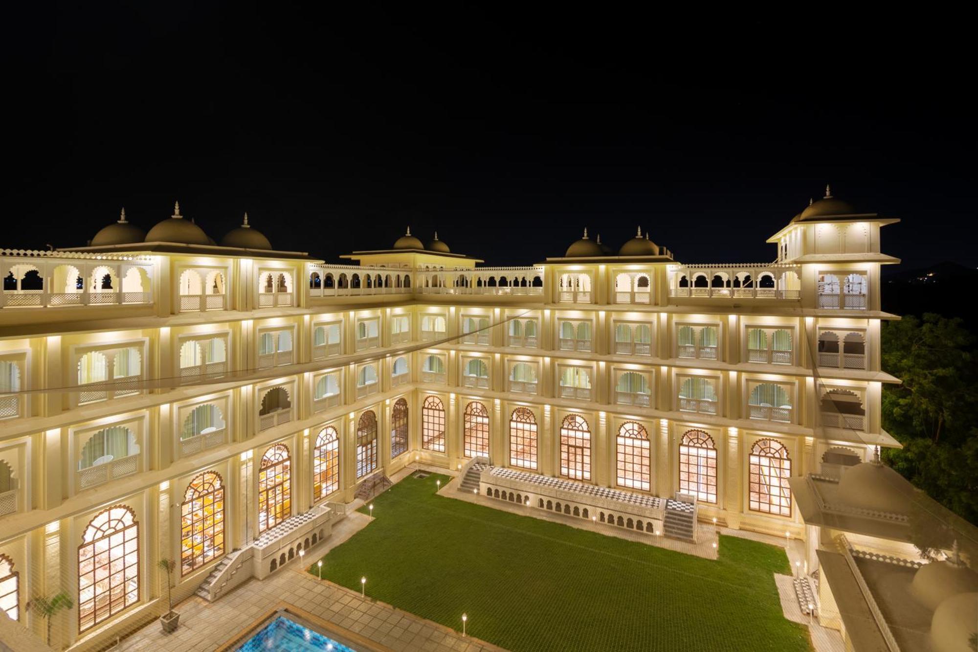 Sterling Aravalli Udaipur Buitenkant foto