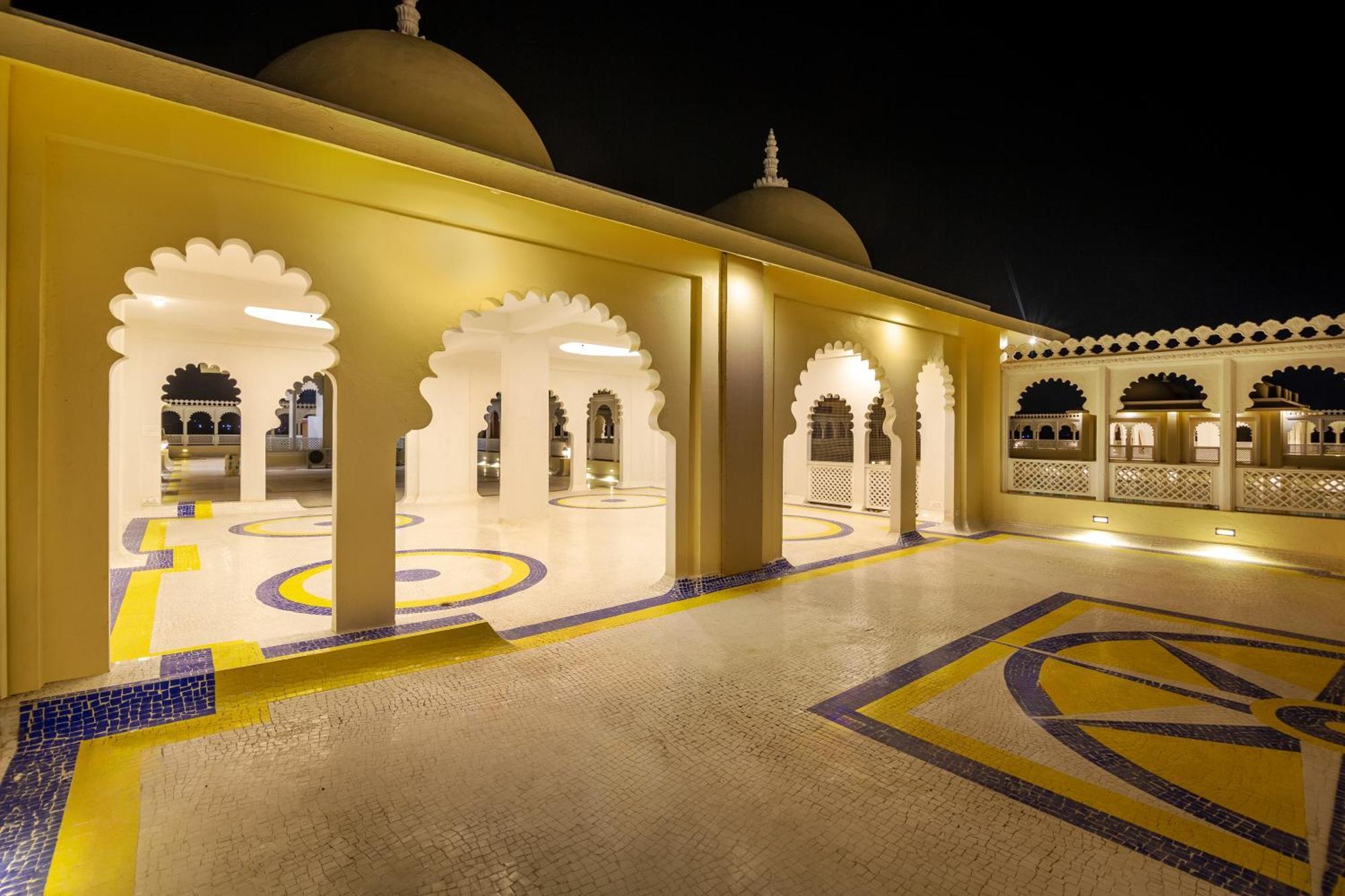 Sterling Aravalli Udaipur Buitenkant foto