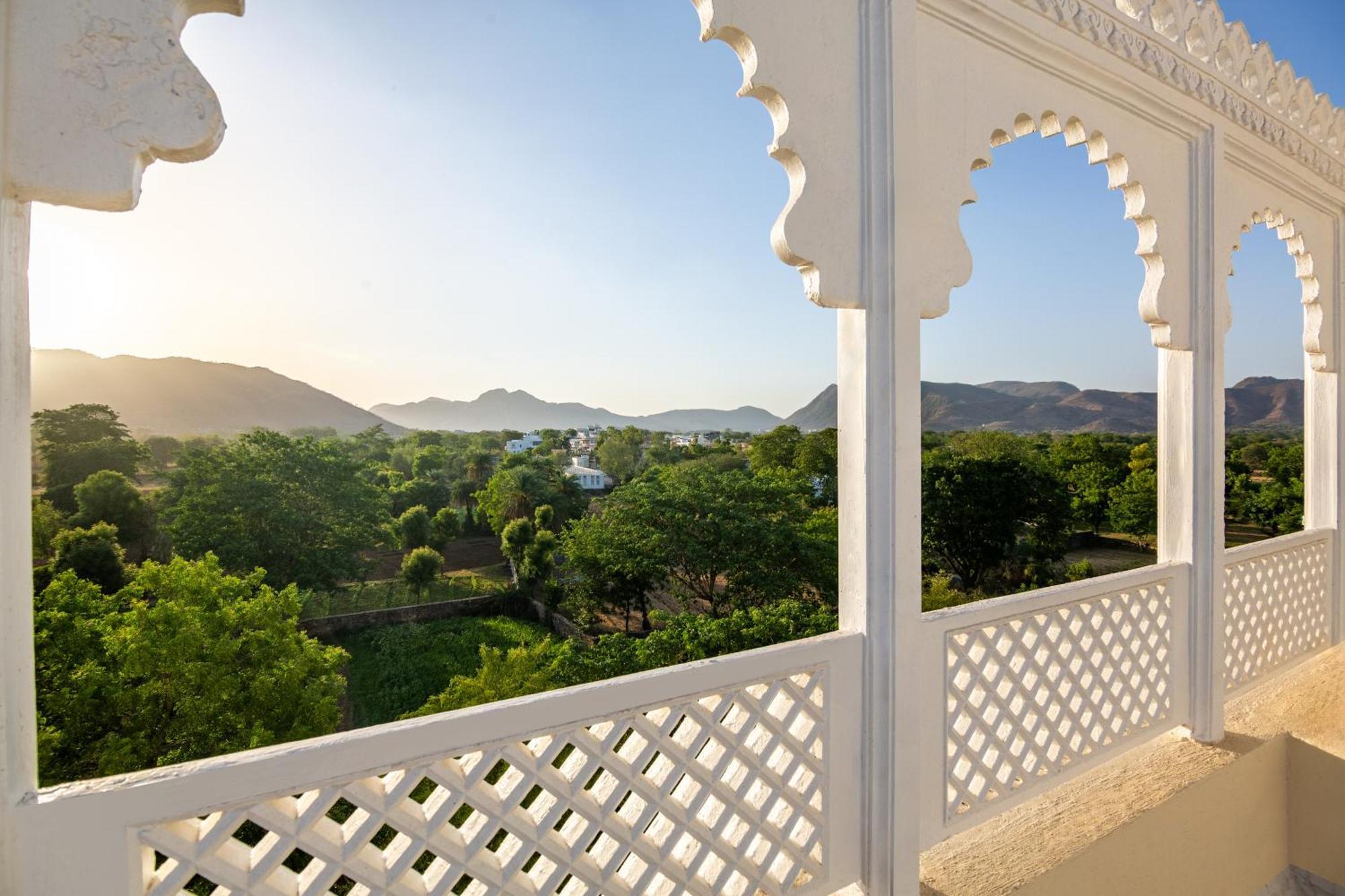 Sterling Aravalli Udaipur Buitenkant foto