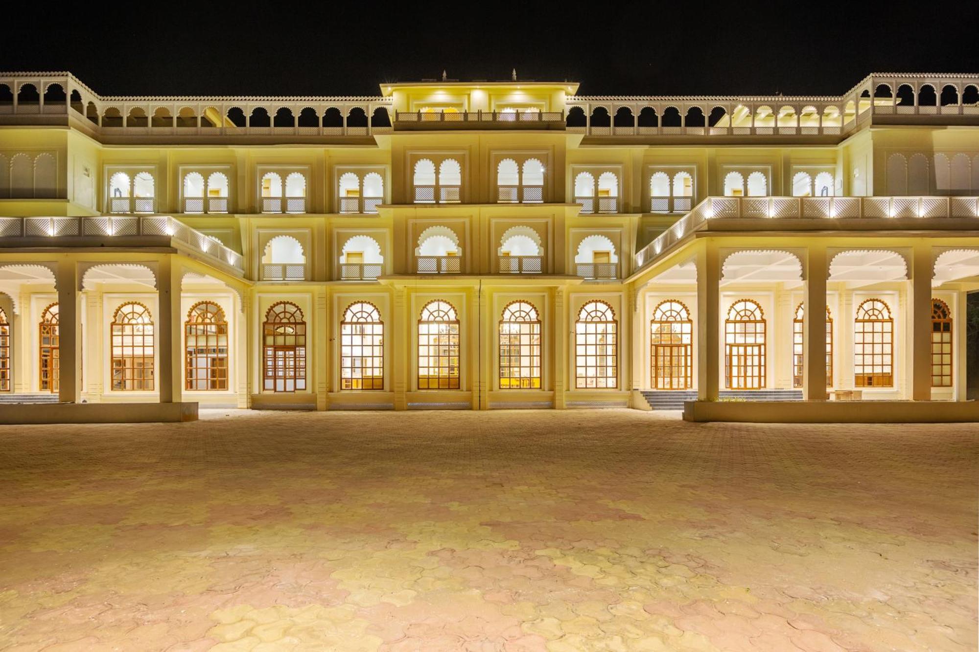 Sterling Aravalli Udaipur Buitenkant foto